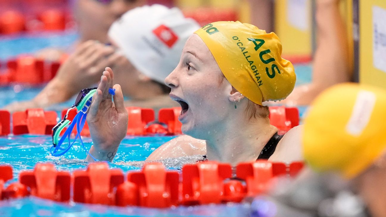 Mollie O'Callaghan overcomes injury to set new world record at swimming  world championships