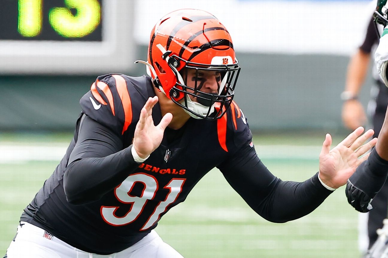 Bengals extend Hendrickson through ’25 season