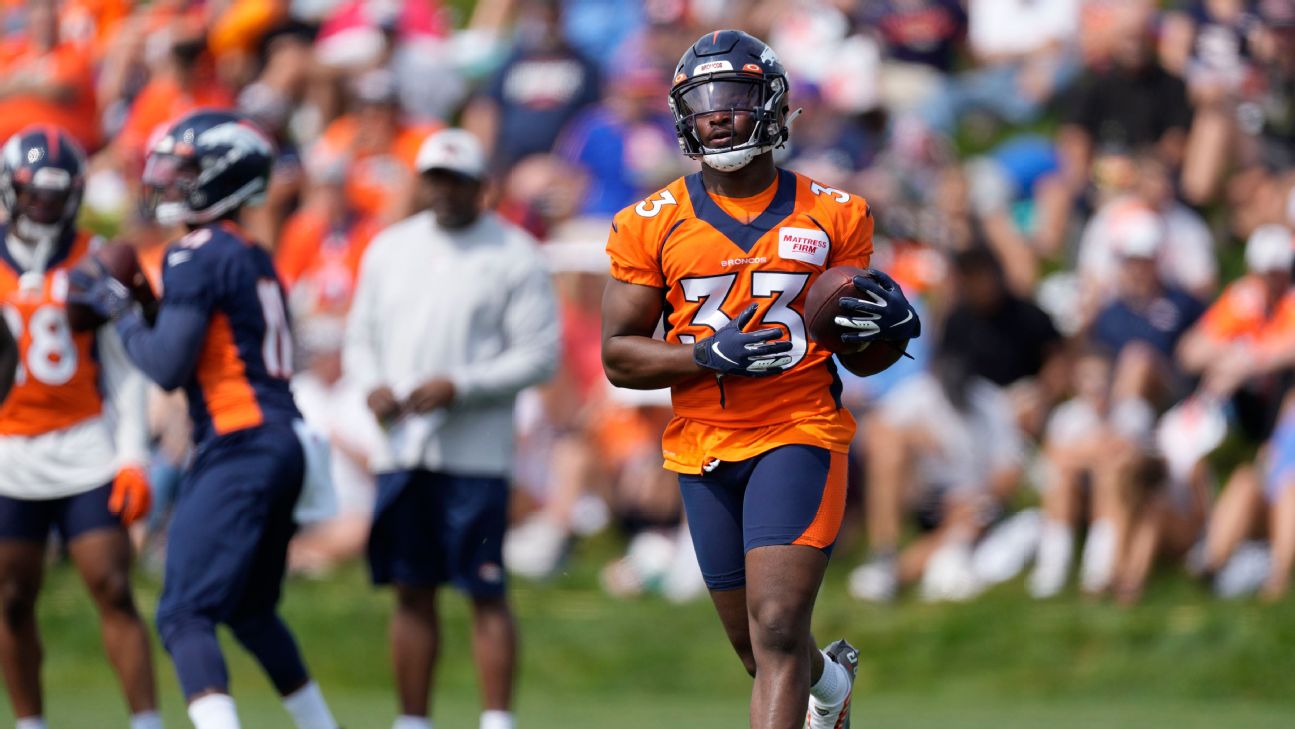 Broncos' Damarea Crockett suffers torn ACL