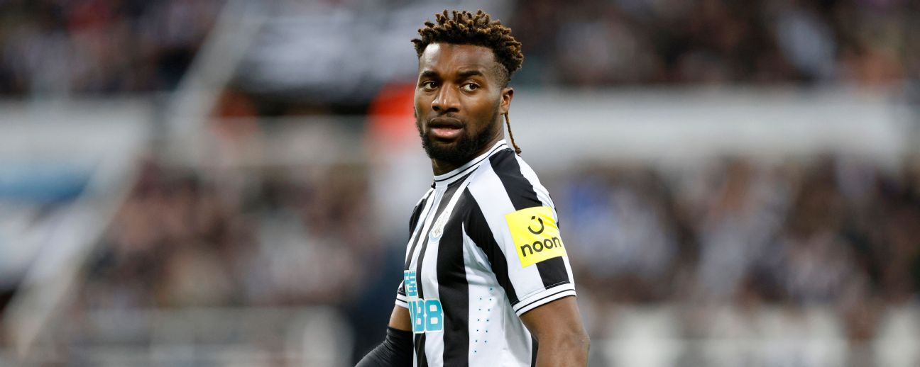 Saint-Maximin leaves Newcastle to join Al Ahli