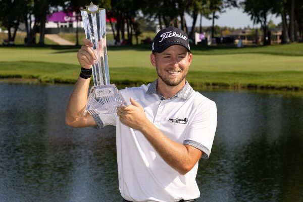Hodges dominates 3M Open for 1st PGA tour win