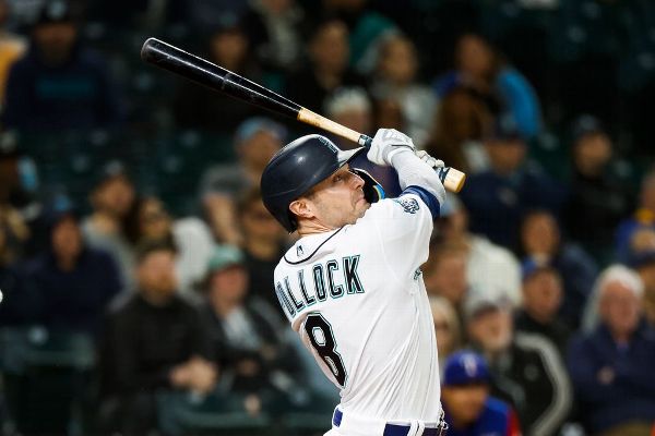 Seattle Mariners sign OF A.J. Pollock to a one-year deal worth $7 million -  Lookout Landing