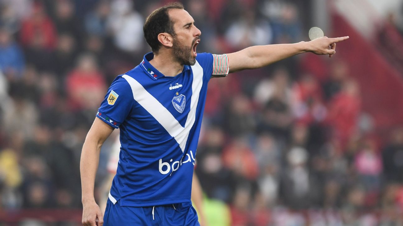Godin's farewell ends with team held at gunpoint