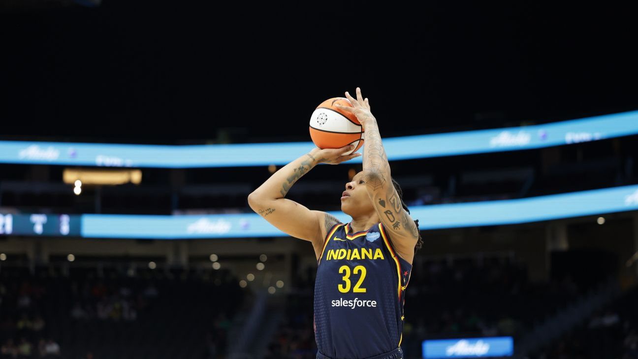 Connecticut Sun welcome Brittney Griner back to Mohegan Sun Arena