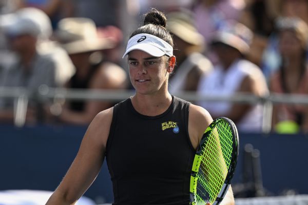 Brady wins 1st WTA Tour match in 2 years in DC