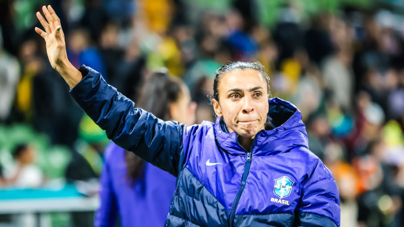Marta's World Cup finale overshadowed by Brazil's poor play