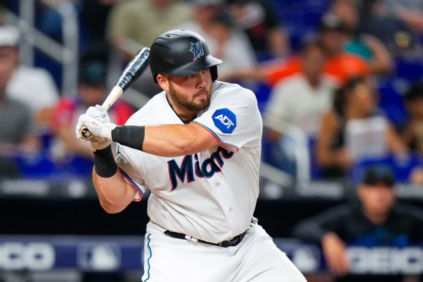 Marlins place 3B Burger on IL with oblique injury