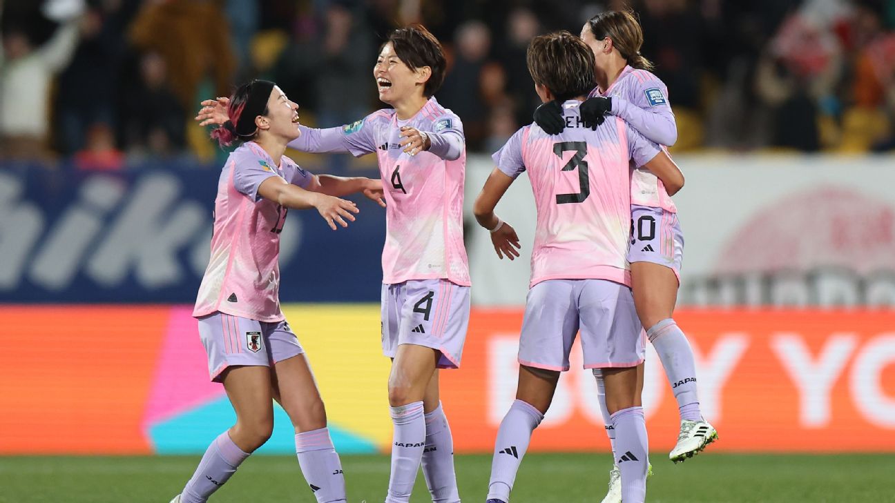 Japan cruises past Norway to reach quarterfinals