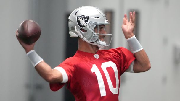NFL training camp 2023 live updates: Garoppolo faces offensive hurdles