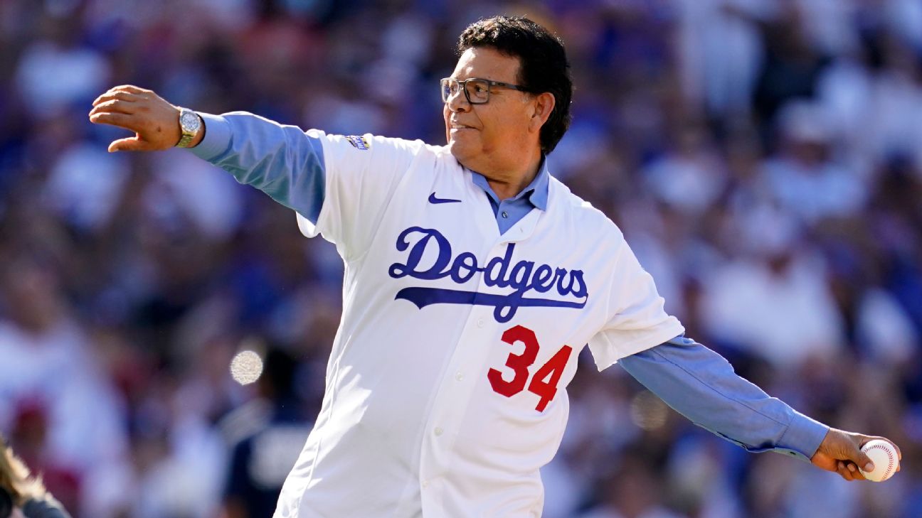 Photos: Dodgers finally retire Fernando Valenzuela's No. 34