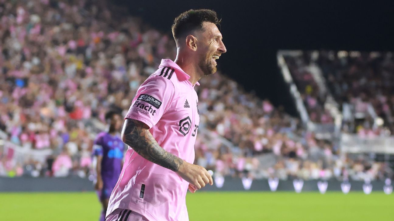 Messi plays entire game for Inter Miami in a 1-0 loss as Charlotte