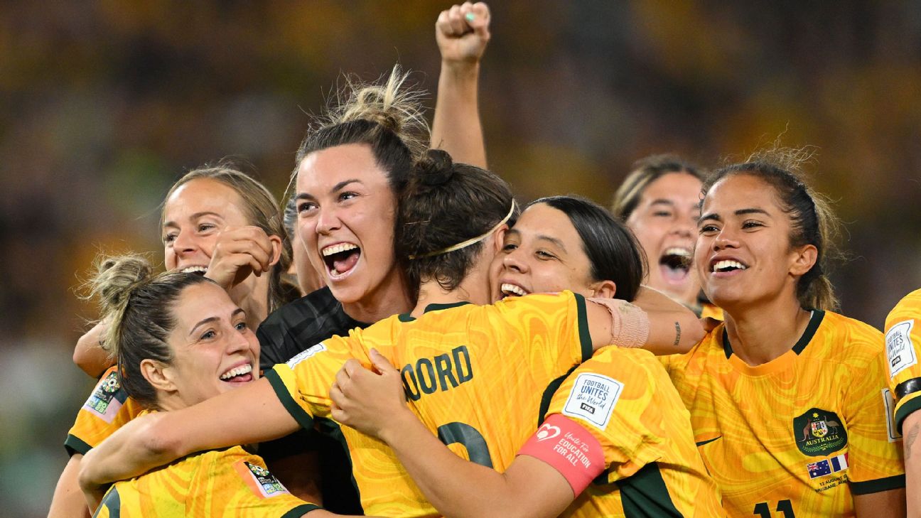 World Cup Daily: Australia beat France in epic penalty shootout to reach semis