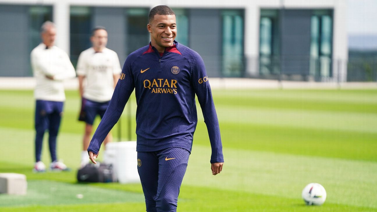 PSG no longer selling Mbappé's jersey as player continues to train