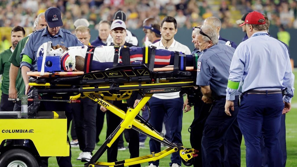 Patriots-Packers game suspended after New England CB Isaiah Bolden carted  off with injury