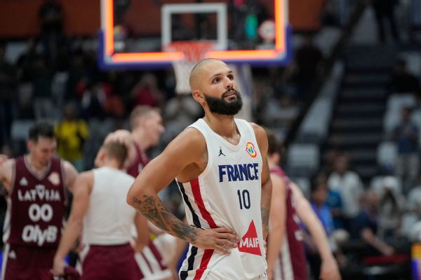 France bounced from hoops WC with Latvia loss