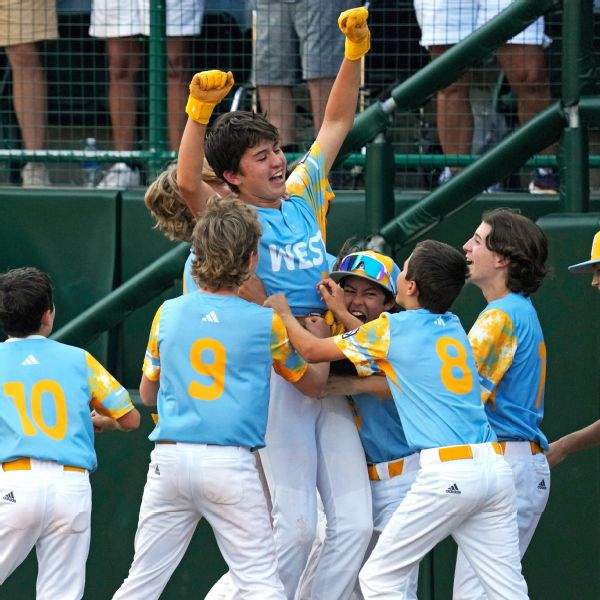 With walk-off homer, California beats Curacao in Little League