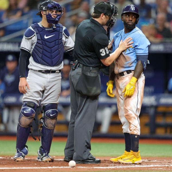 Benches empty as Rays beat ‘last-place’ Yankees