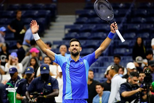 Djokovic rolls in US Open return after year away
