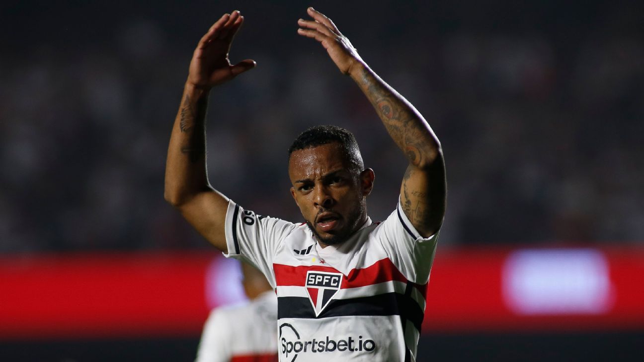 Wellington durante a semifinal da Copa do Brasil contra o Corinthians Miguel Schincariol/Getty Images