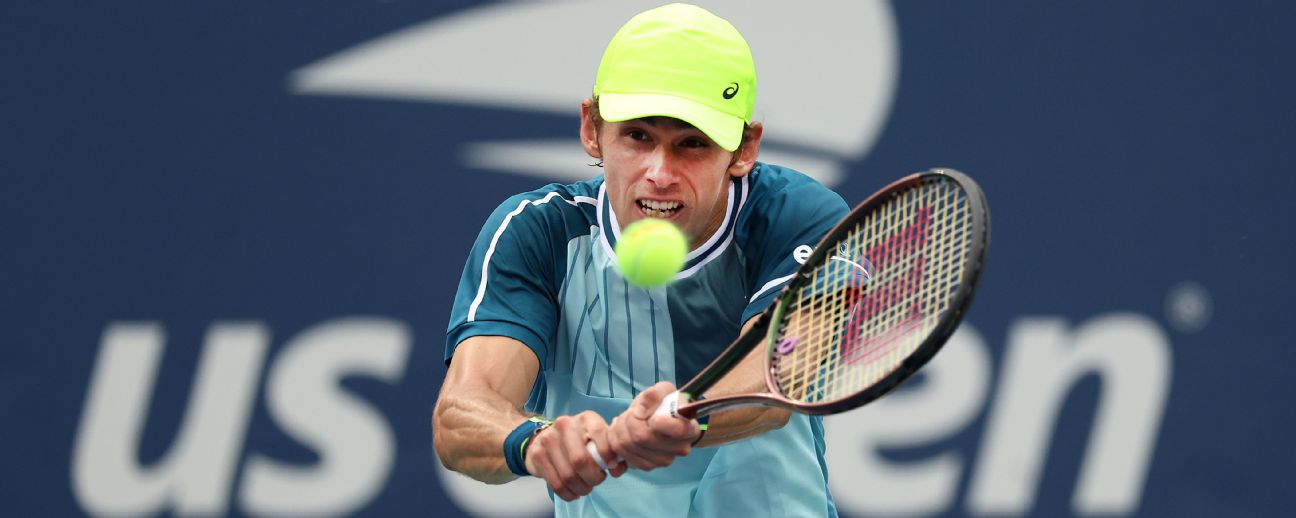 De Minaur powers into US Open third round