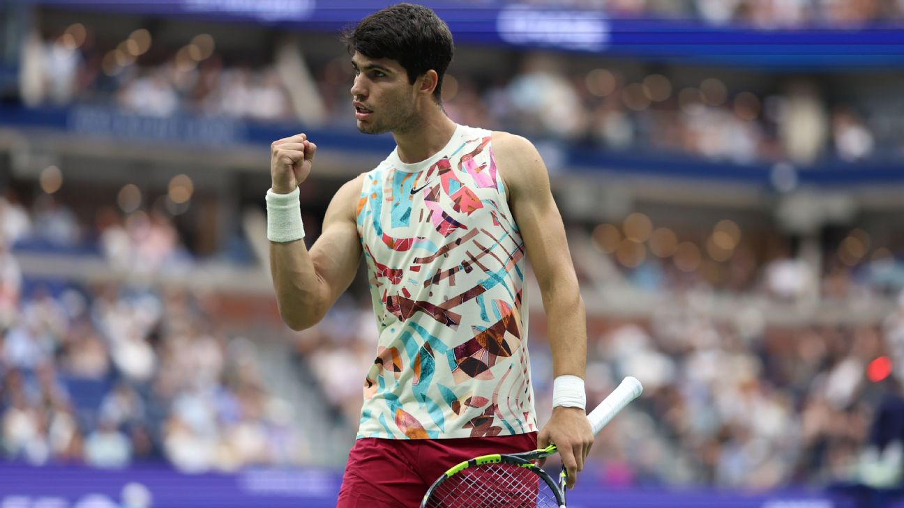 No. 1 Alcaraz breezes into US Open quarterfinals