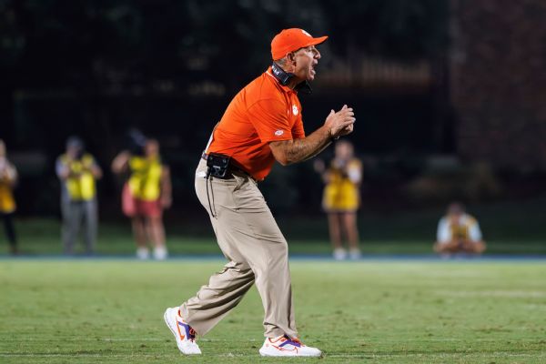 Swinney calls Clemson stunner ‘weirdest game’