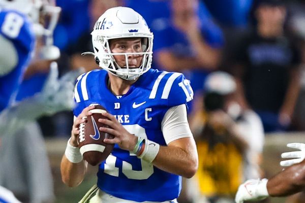 Duke QB Riley Leonard announces transfer to Notre Dame - ABC7 Chicago