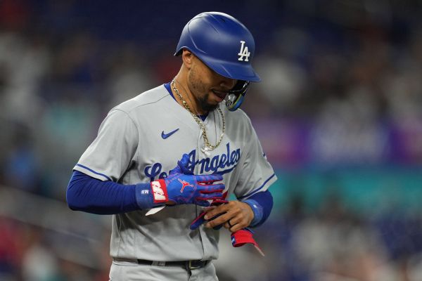 Dodgers' Betts (foot) expected out for Nats series