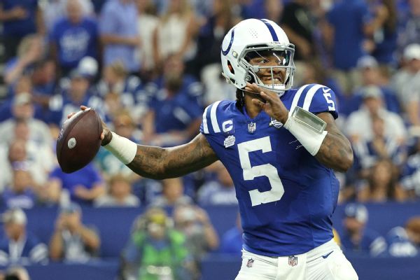 Richardson has 2 TDs, INT as Colts lose in debut