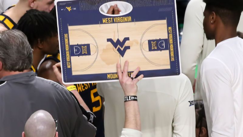 Bracketology: After Bob Huggins' resignation, West Virginia picked up the pieces