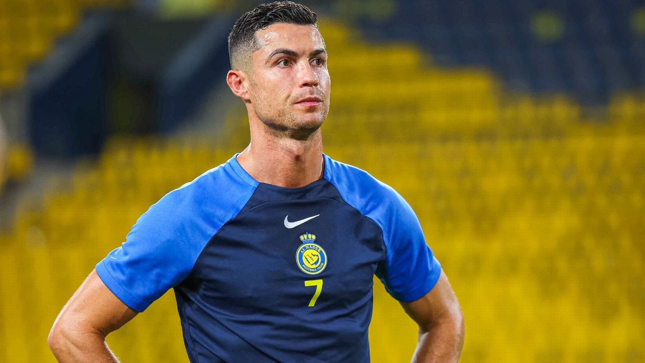 Cristiano Ronaldo quase nocauteia cinegrafista em cobrança de falta; veja, futebol saudita