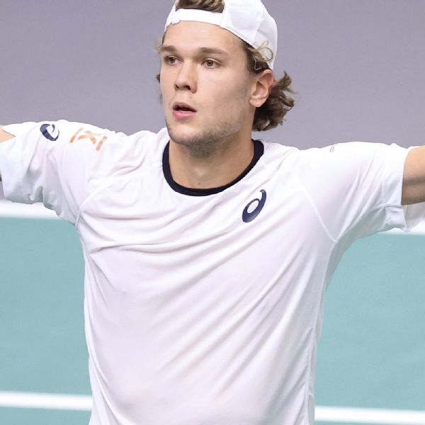 United States loses to Finland, 3-0, in Davis Cup