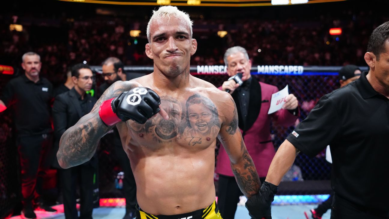 Charles do Bronx tem luta de título no UFC contra russo em outubro