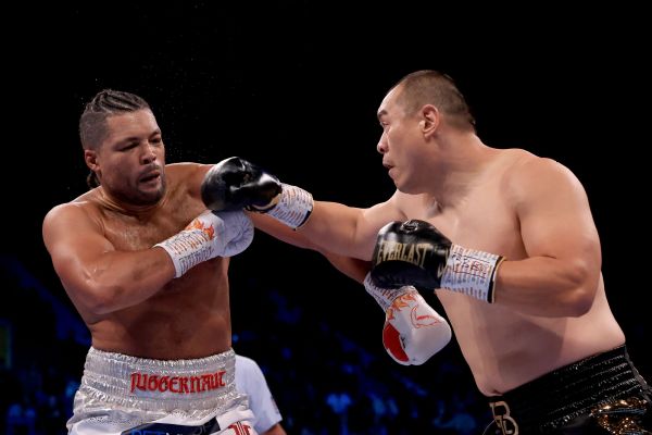 Zhang pummels Joyce again to close on title shot