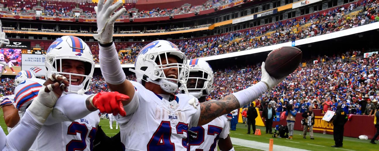 Buffalo Bills Home Game Jersey - Tremaine Edmunds