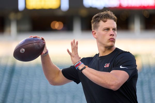 Who is Reid Sinnett? Meet Bengals QB elevated to active roster as Joe  Burrow battles calf injury