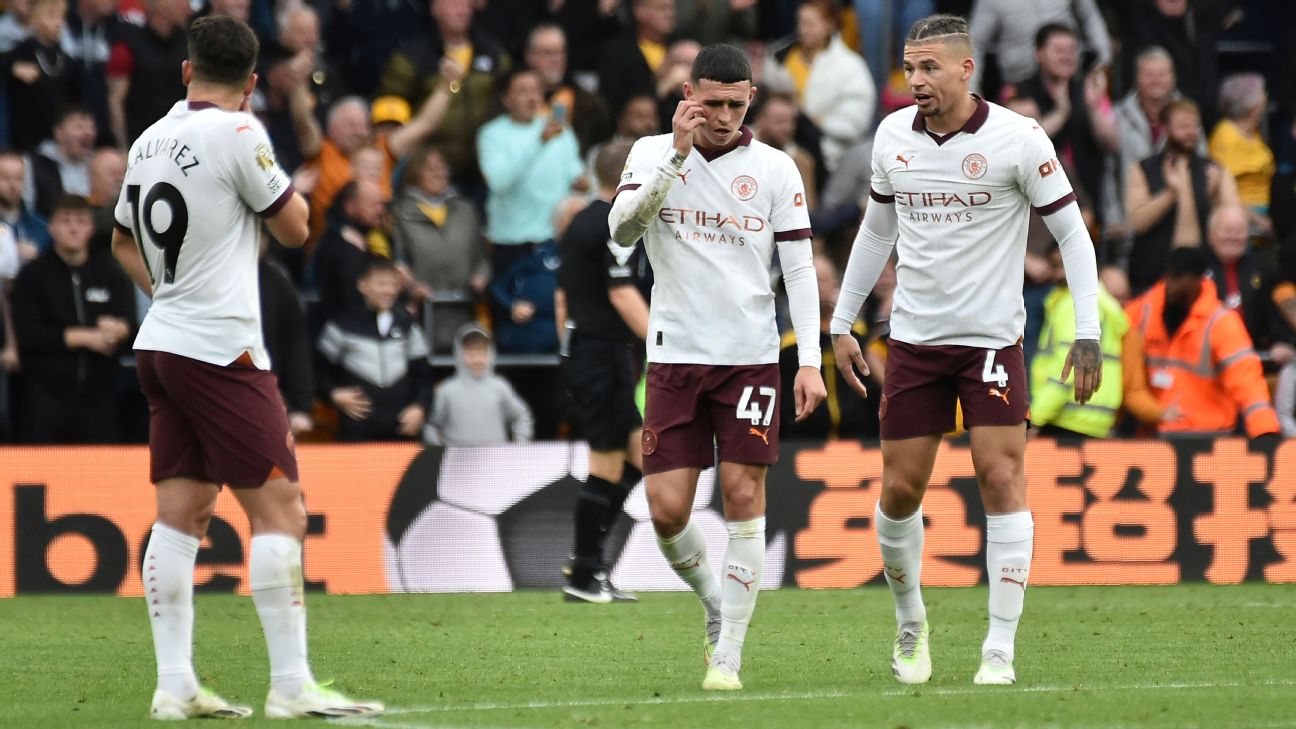 Wolves hand Man City first loss of EPL season