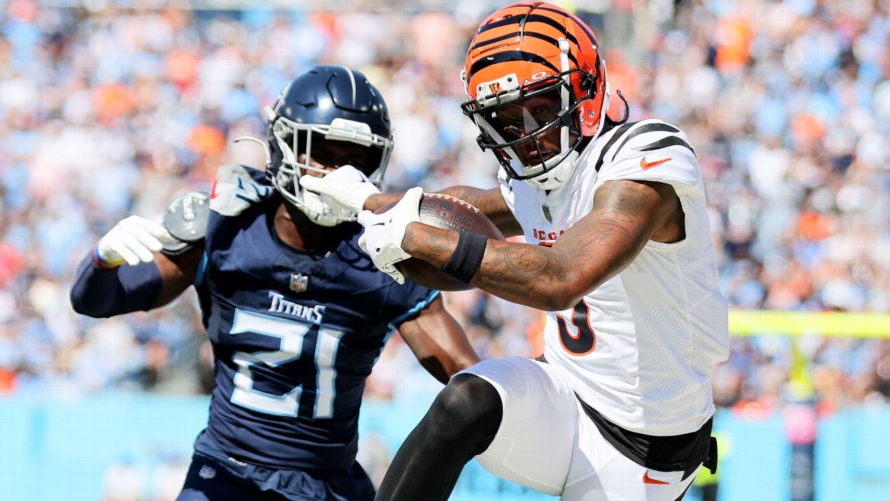 Bengals WR Tee Higgins might try to play with broken rib - ESPN