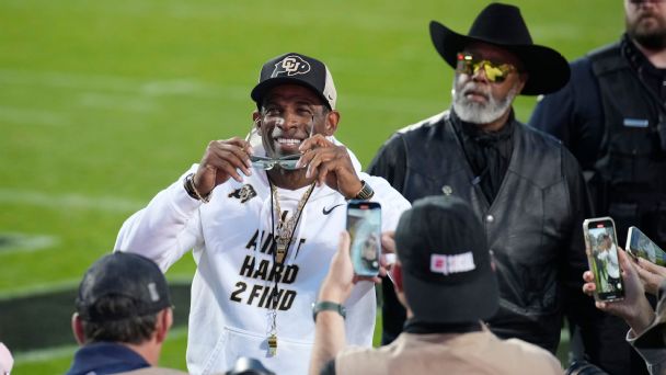 What’s it like to be recruited by Deion Sanders? Prospects, parents give the inside scoop