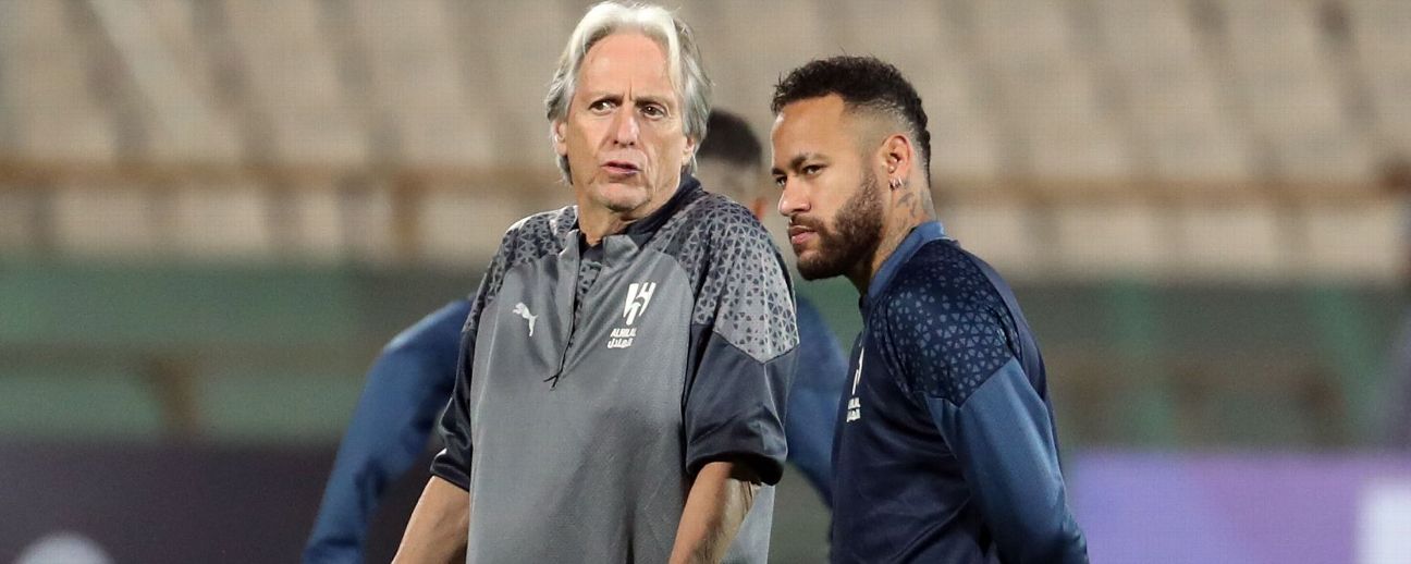 Jorge Jesus e jogadores do Al-Hilal desejam melhoras a Neymar