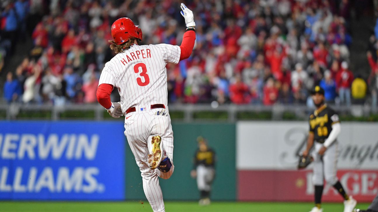 Castellanos hits 2 homers again, powers Phillies past Braves 3-1 and into  2nd straight NLCS - ABC News