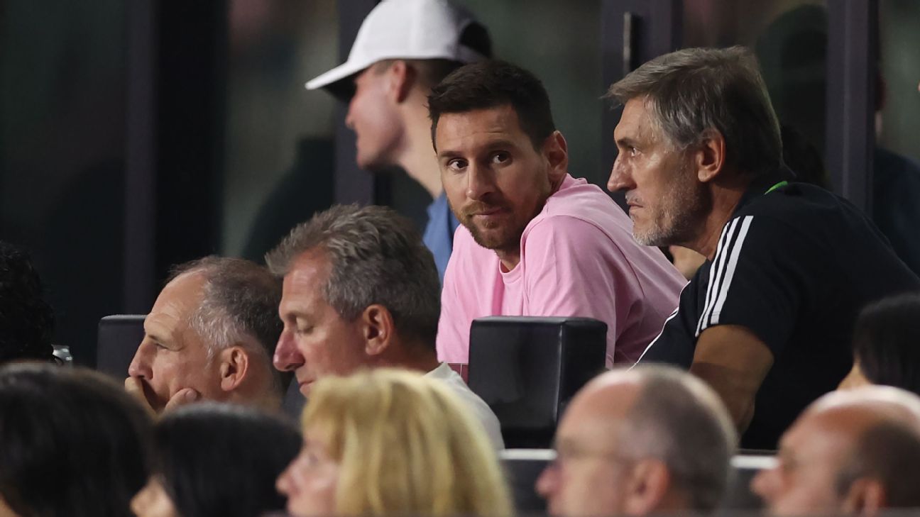 Chicago tries to lure Messi fans amid injury doubt