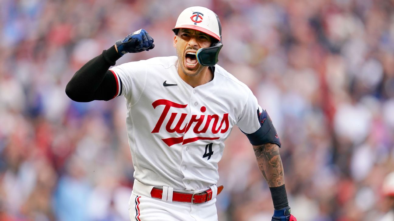 Phillies' JT Realmuto sends amusing MLB Playoffs warning ahead of series vs  Braves