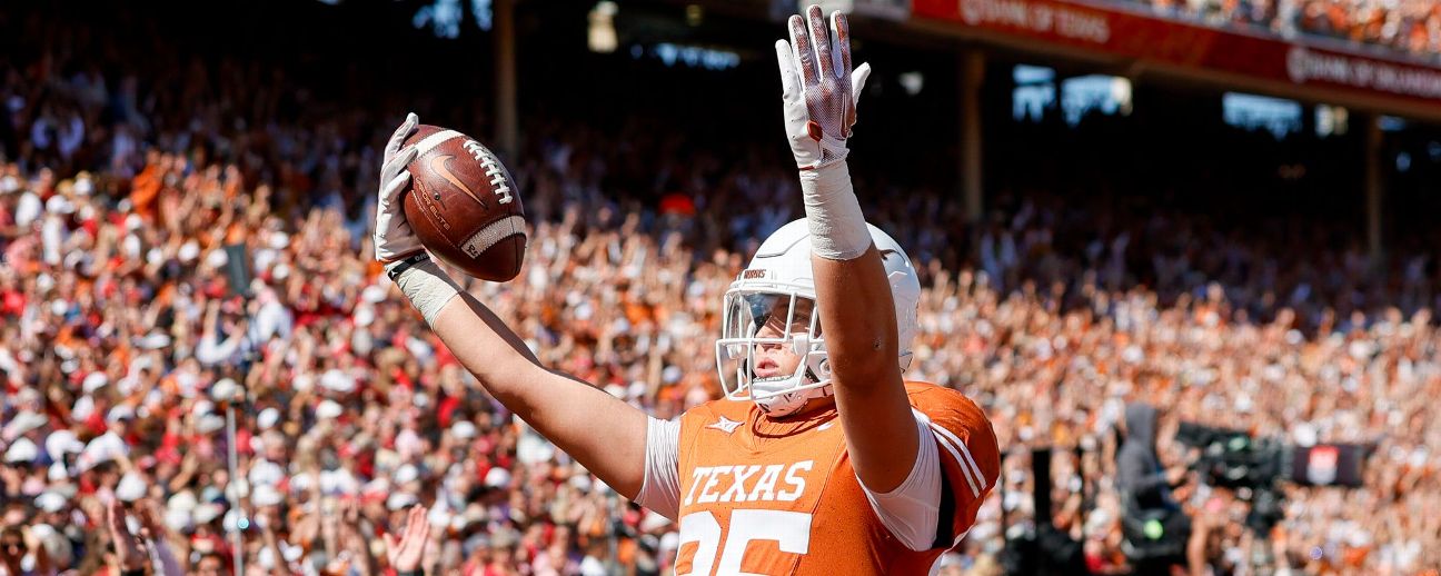 Texas Football on X: 😁🤘 @VinceYoung10  / X