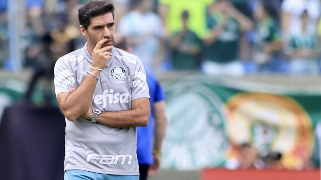 Abel revela que jogadores pediram para sair do Palmeiras por pressão