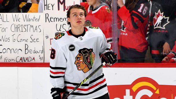 Connor Bedard's rookie near-mistake before Blackhawks debut