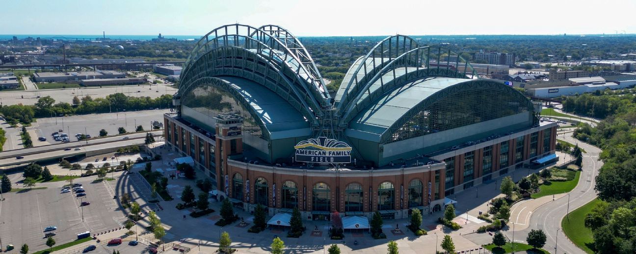Milwaukee Brewers: Why They Should Return to the Mitt Logo, News, Scores,  Highlights, Stats, and Rumors