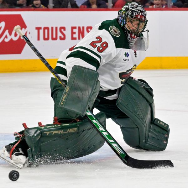 Fleury, 38, wins what might be his Montreal finale