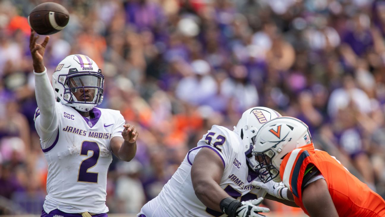 17 Football Opens NCAA Division I Football Championship at Eastern  Kentucky, Nov. 26 - James Madison University Athletics