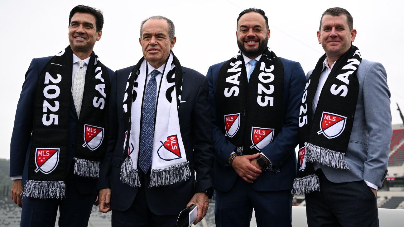 San Diego's MLS team reveals name and crest
